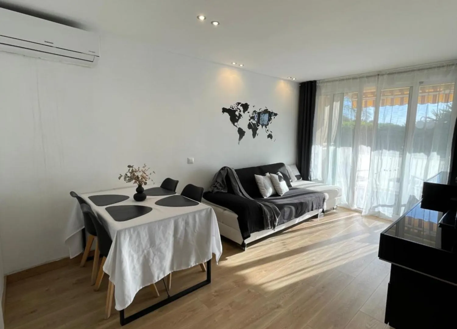 Flat With Pool In Sitges Apartment 0*,